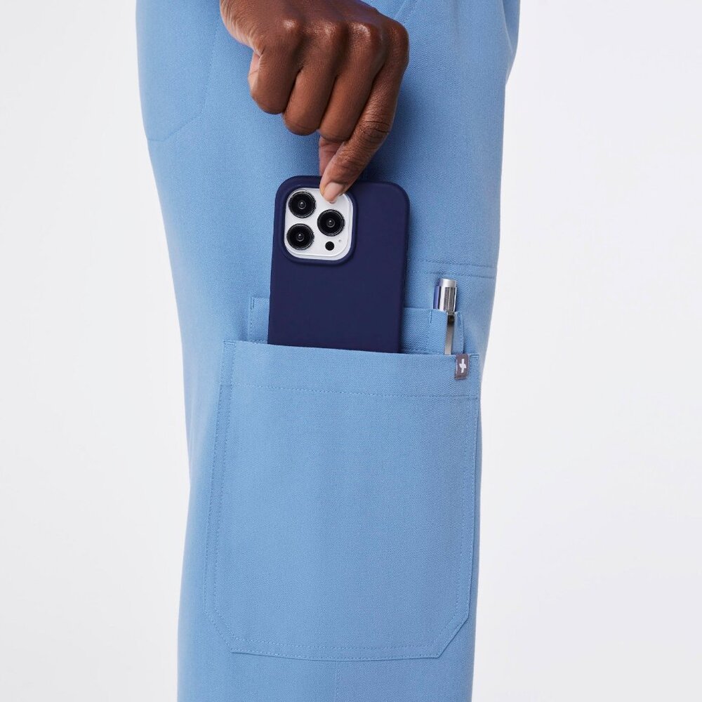 Figs High Waisted Isabel Wide Leg Scrub Pants in Ceil Blue, Size X-Large - Picture 4 of 9